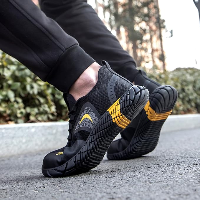 The Max | Comfortable indestructible shoes 